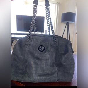 Tory Burch Large McLane Tote.  *** hard to find!!!